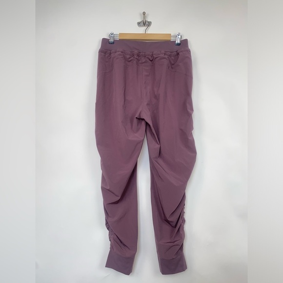 Athleta Attitude Ruched Drawstring Volcanic Violet Size 6 - Picture 2 of 13